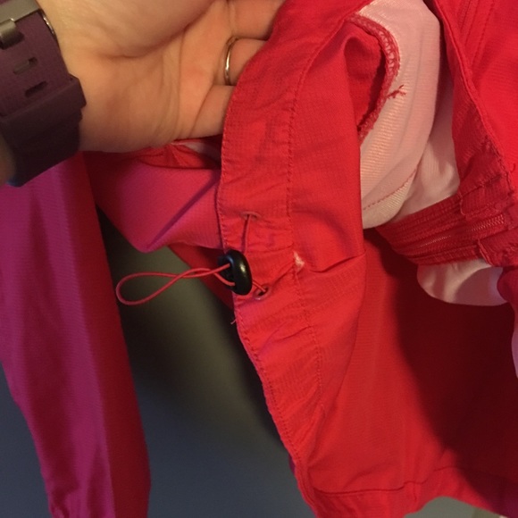 Red/orange Reebok zip up jacket - Picture 4 of 5